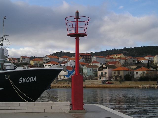 Postavljanje lučkog svjetla Batalaža, glava lukobrana (PS, br. 409,5)