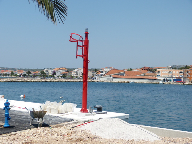 Postavljanje lučkog svjetla Rogoznica, ribarska luka (PS, br. 513,5)